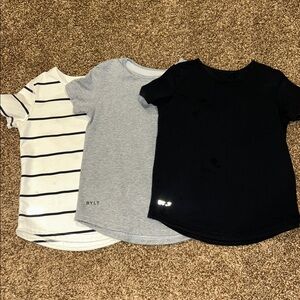 BYLT Basics Kids Short Sleeve Tees size 4/5 XS used